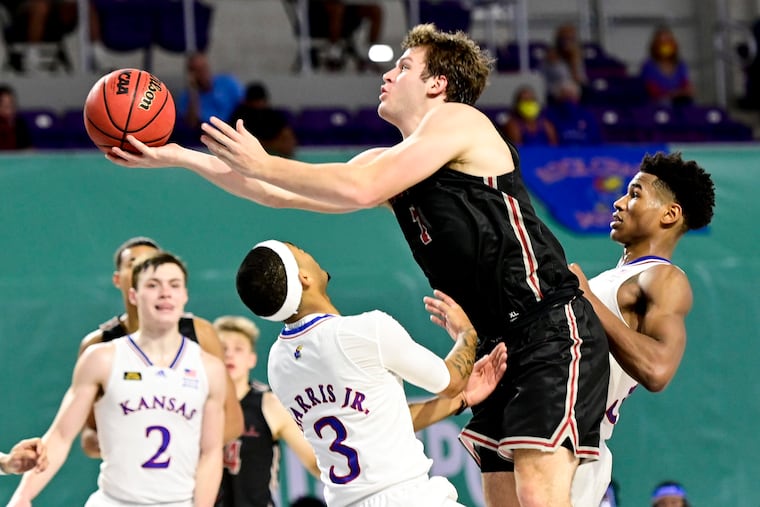 St. Joseph’s played Kansas, above, and Auburn in Fort Myers, Fla., to start its season.